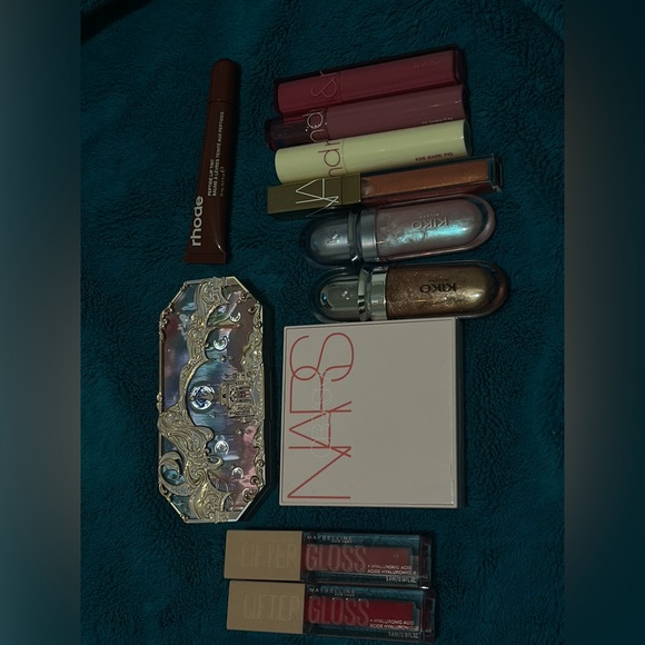makeup bundle - Picture 2 of 5